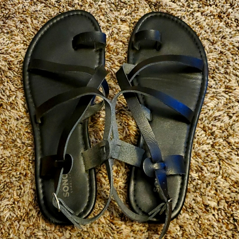 Black Sandals